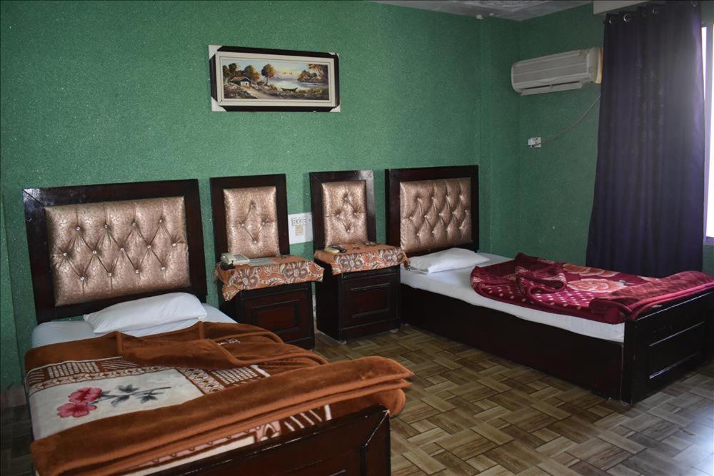 Hotel Regent Rawalpindi Buitenkant foto