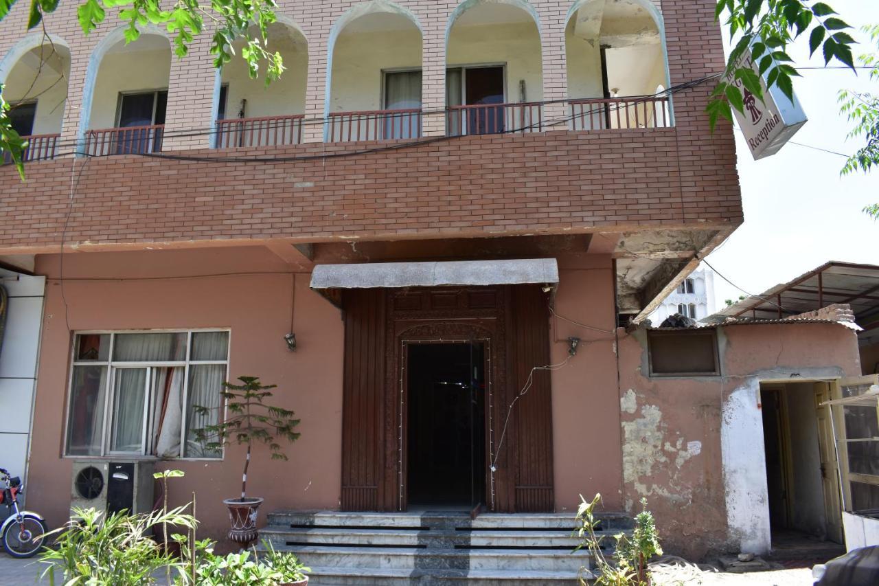 Hotel Regent Rawalpindi Buitenkant foto