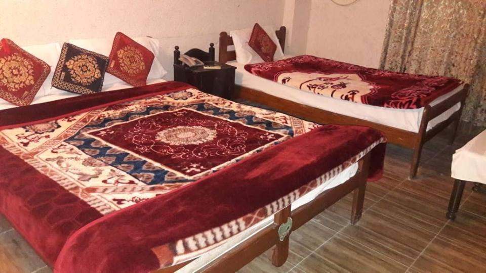 Hotel Regent Rawalpindi Buitenkant foto